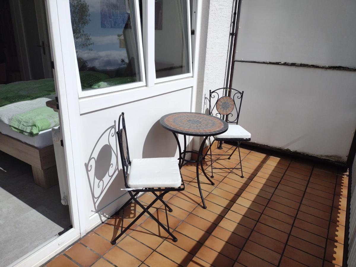 Ruhiges Und Klimatisiertes Apartment Stuttgart Ngoại thất bức ảnh