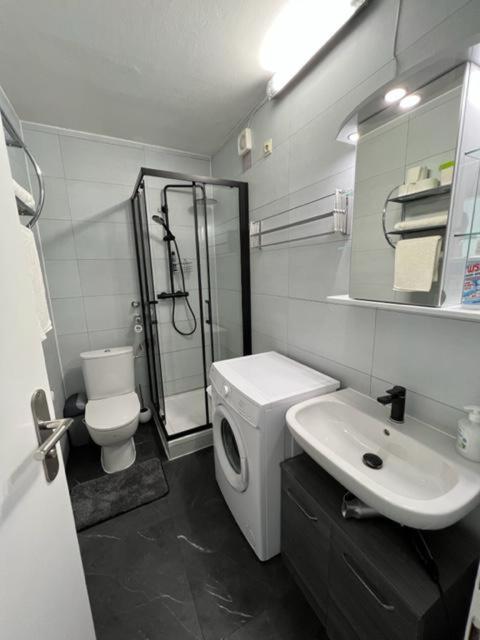 Ruhiges Und Klimatisiertes Apartment Stuttgart Ngoại thất bức ảnh